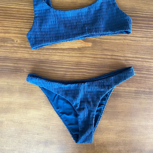 triangl bottoms sizing